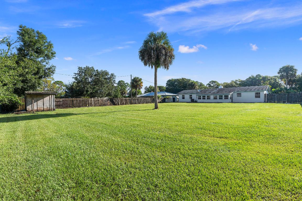 INDIAN RIVER ESTATES - Residential