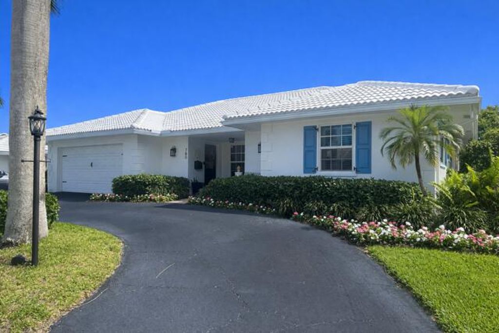 Photo of 780 SW Elm Tree Lane, Boca Raton, FL 33486 (MLS # B26009286)