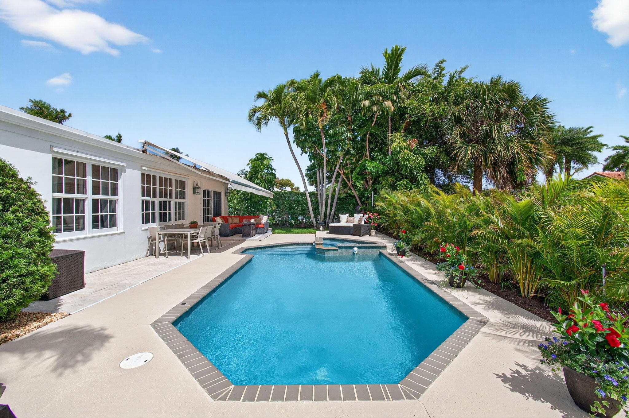 CAMINO GARDENS - Residential