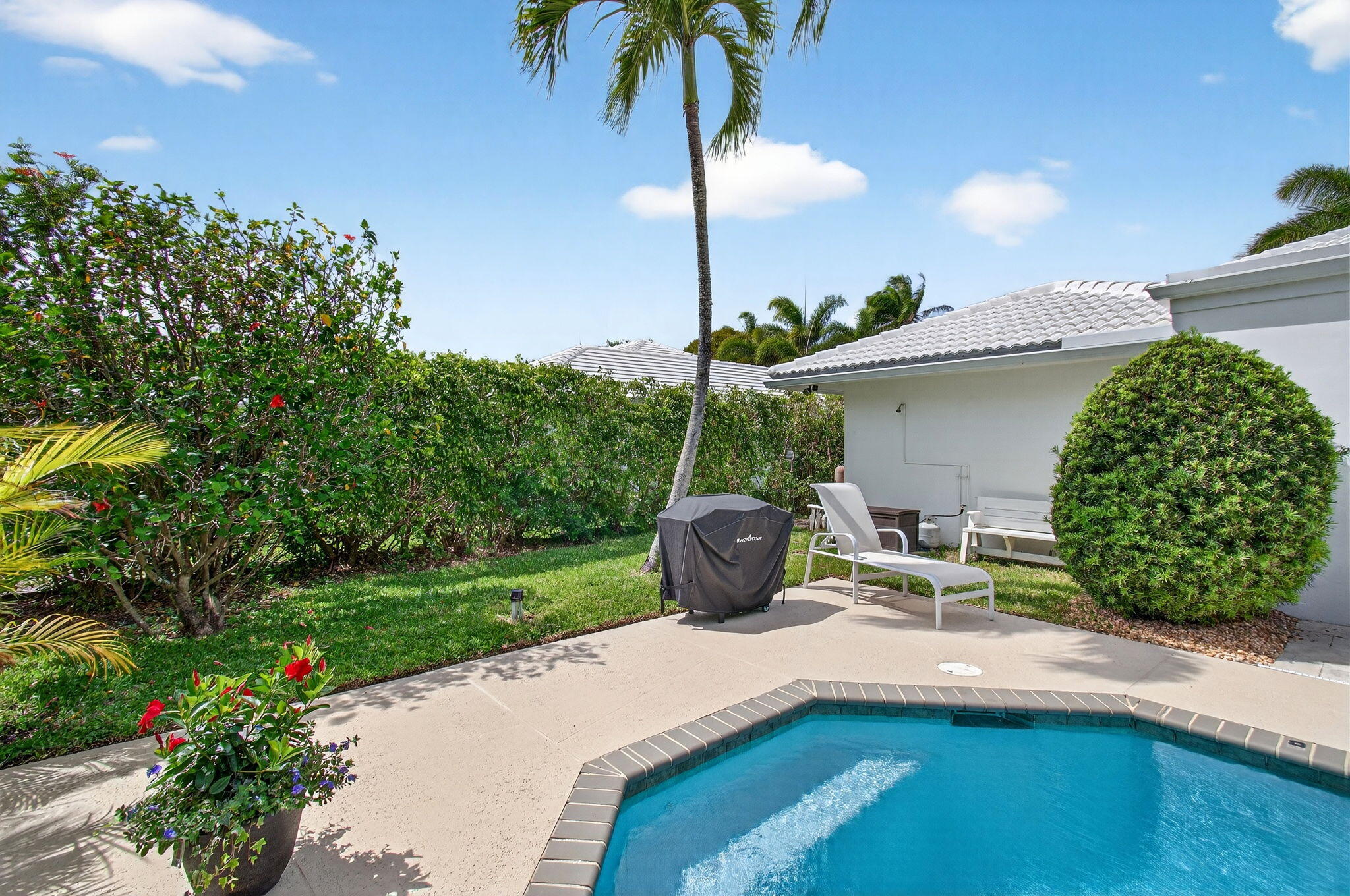 CAMINO GARDENS - Residential