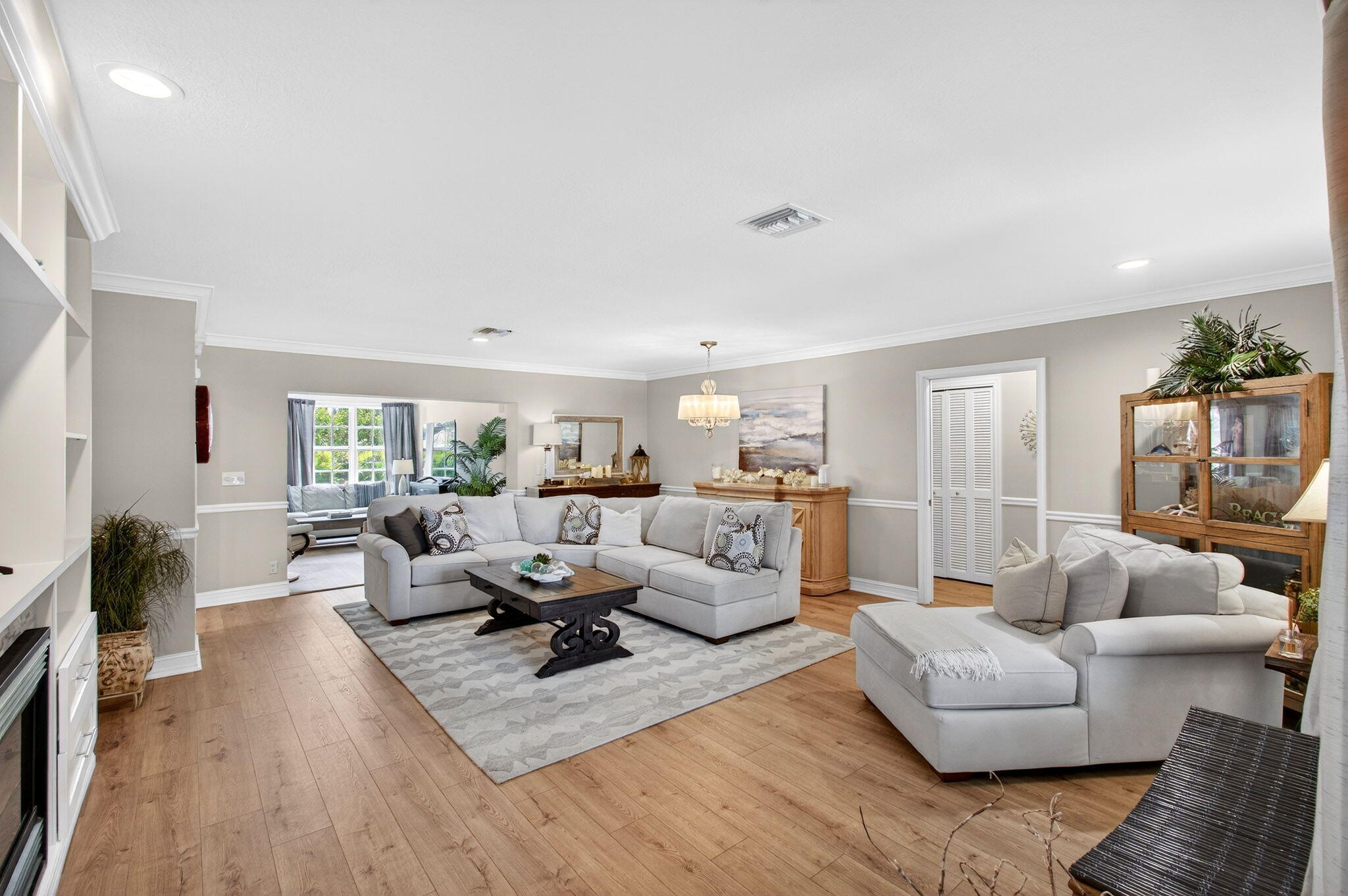 CAMINO GARDENS - Residential