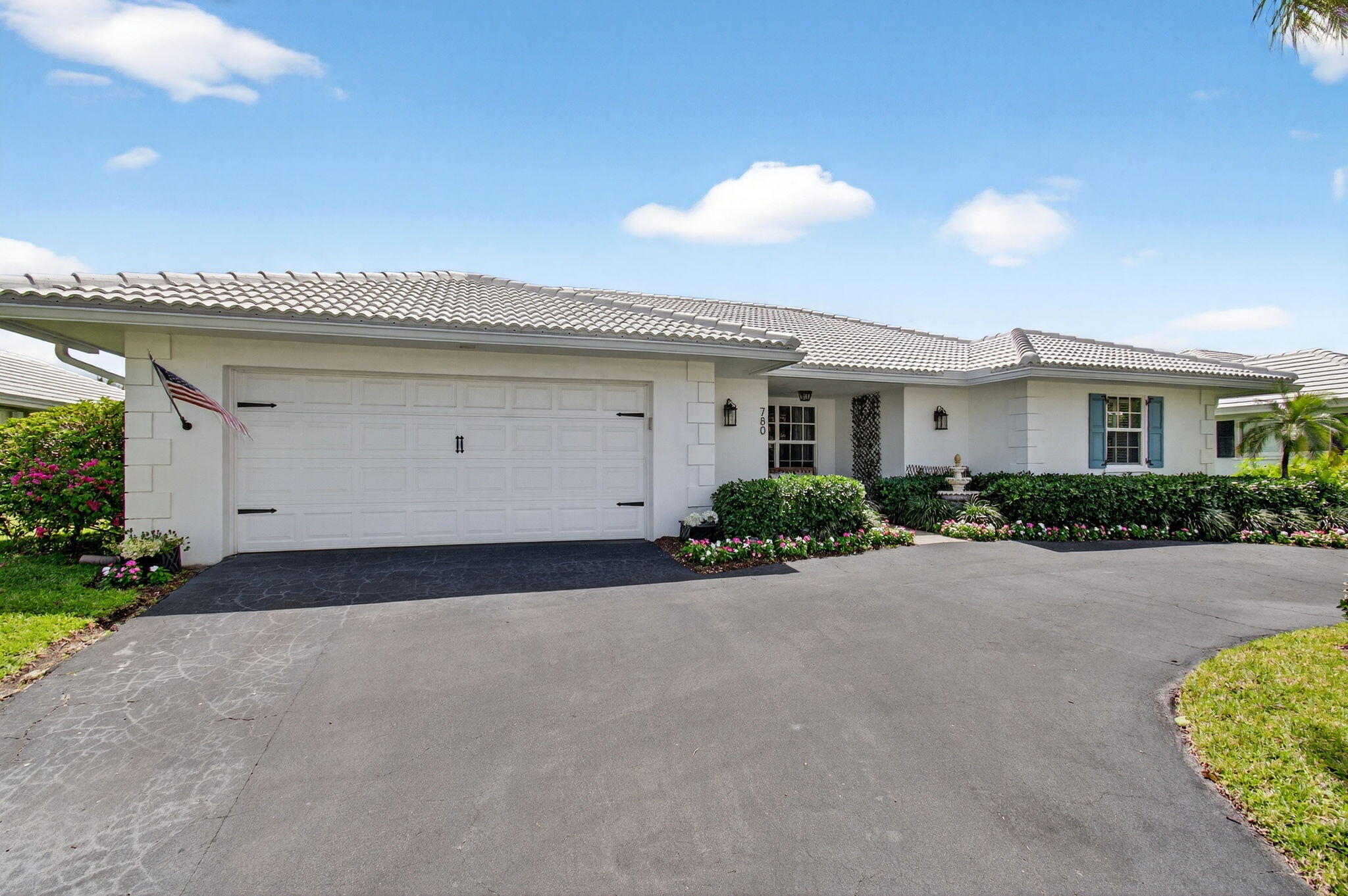 CAMINO GARDENS - Residential