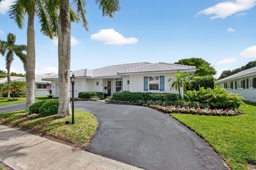 Photo of 780 SW Elm Tree Lane, Boca Raton, FL 33486 (MLS # B26009286)