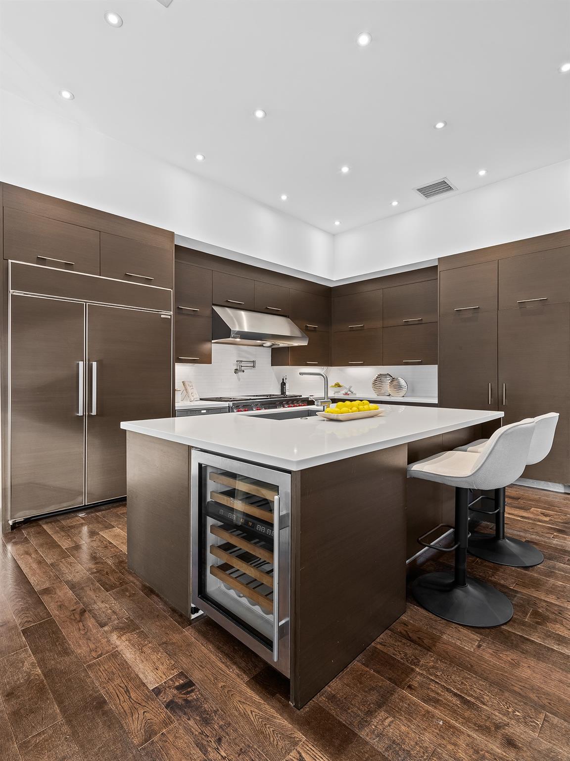 NURMI ISLES ISLAND NO 3 - Residential