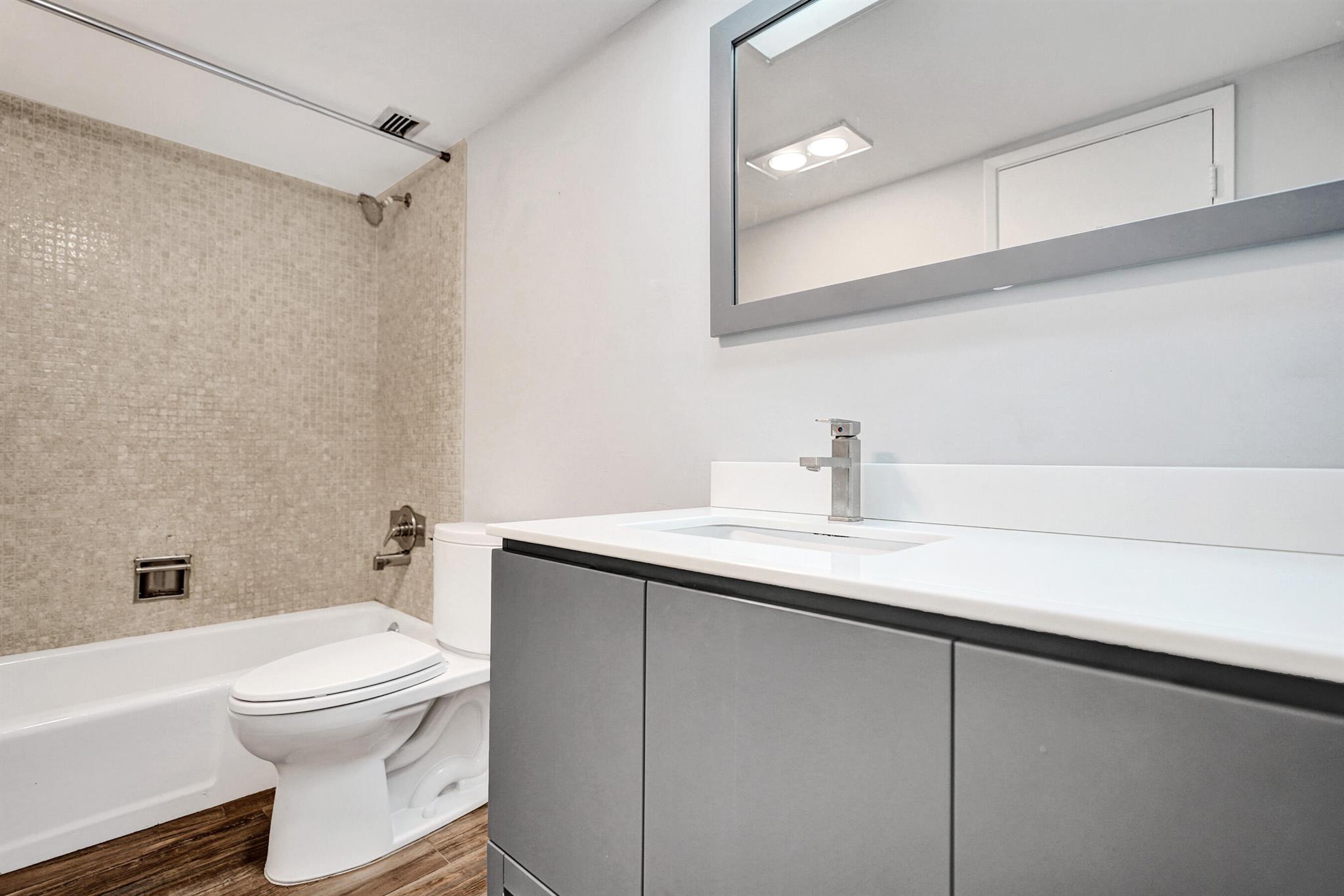 PALM AIRE AT CORAL KEY - Residential