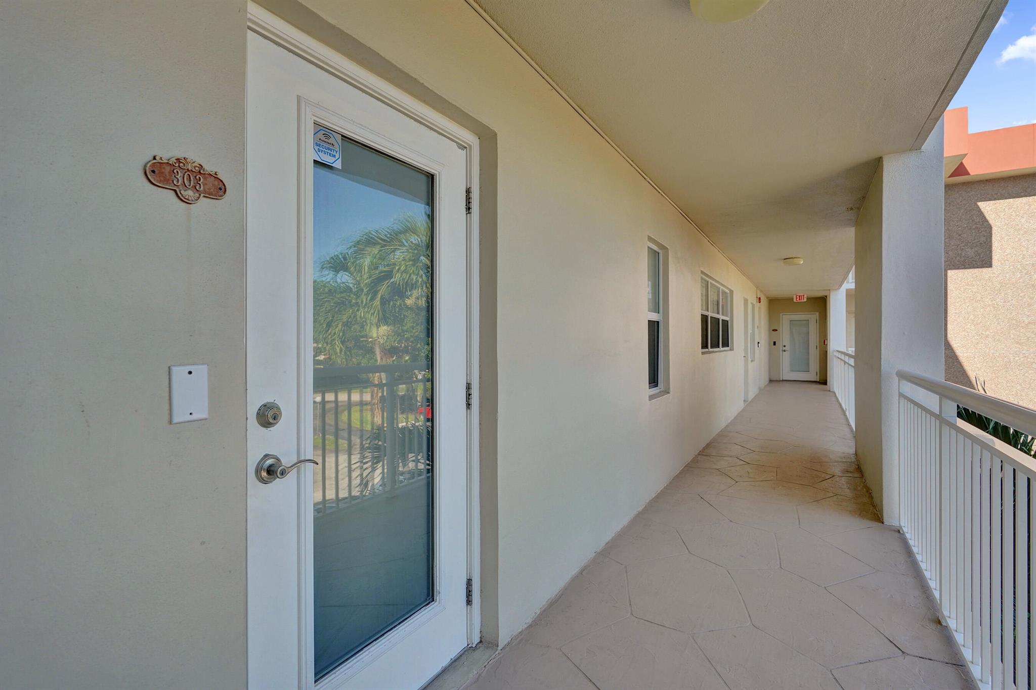 PALM AIRE AT CORAL KEY - Residential