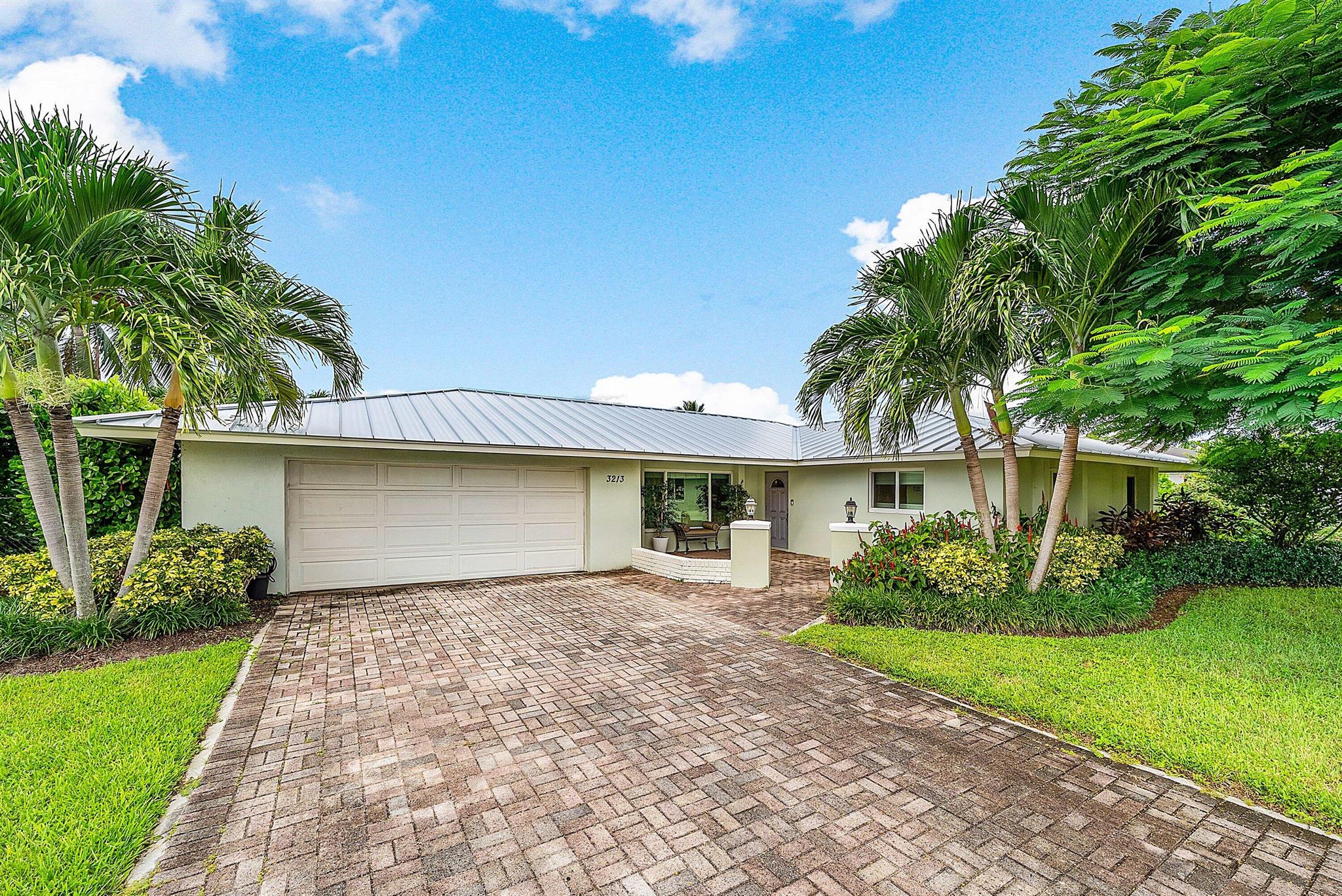 3213 Canal Drive