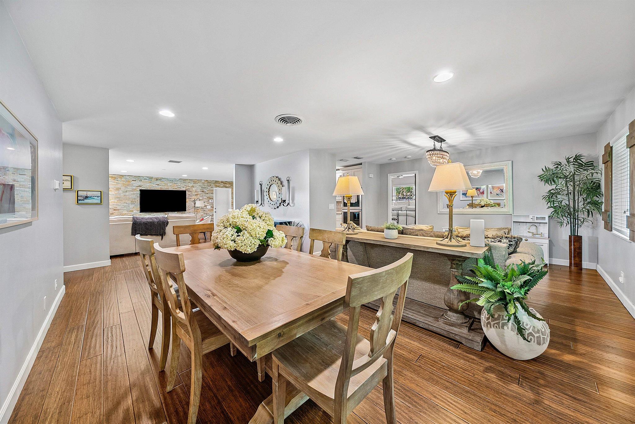 CHAPEL HILL - Residential