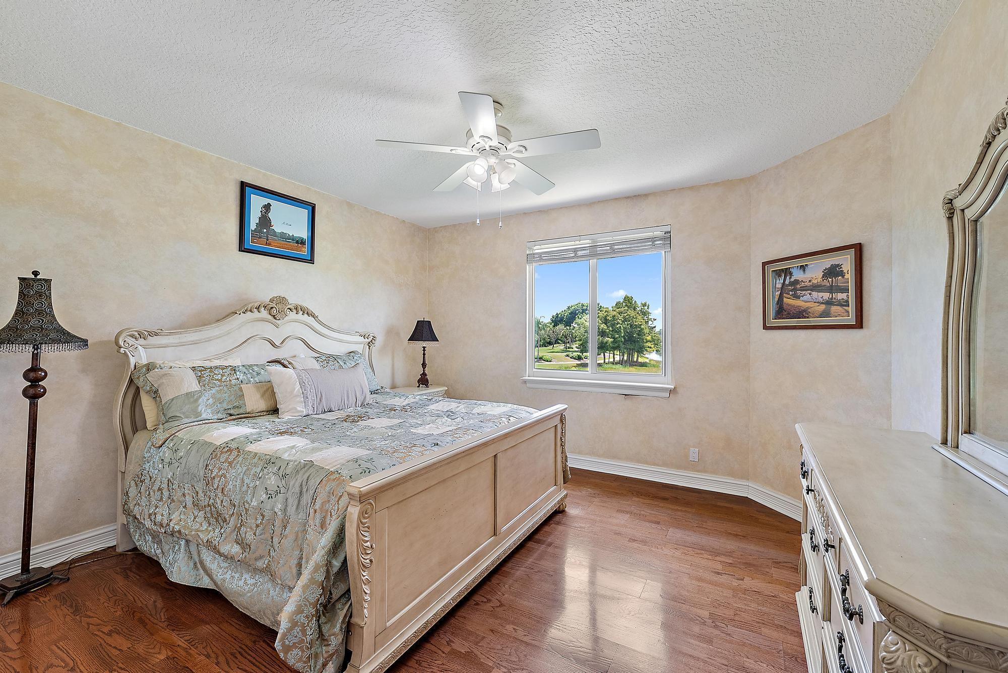 IBIS GOLF AND COUNTRY CLU - Residential