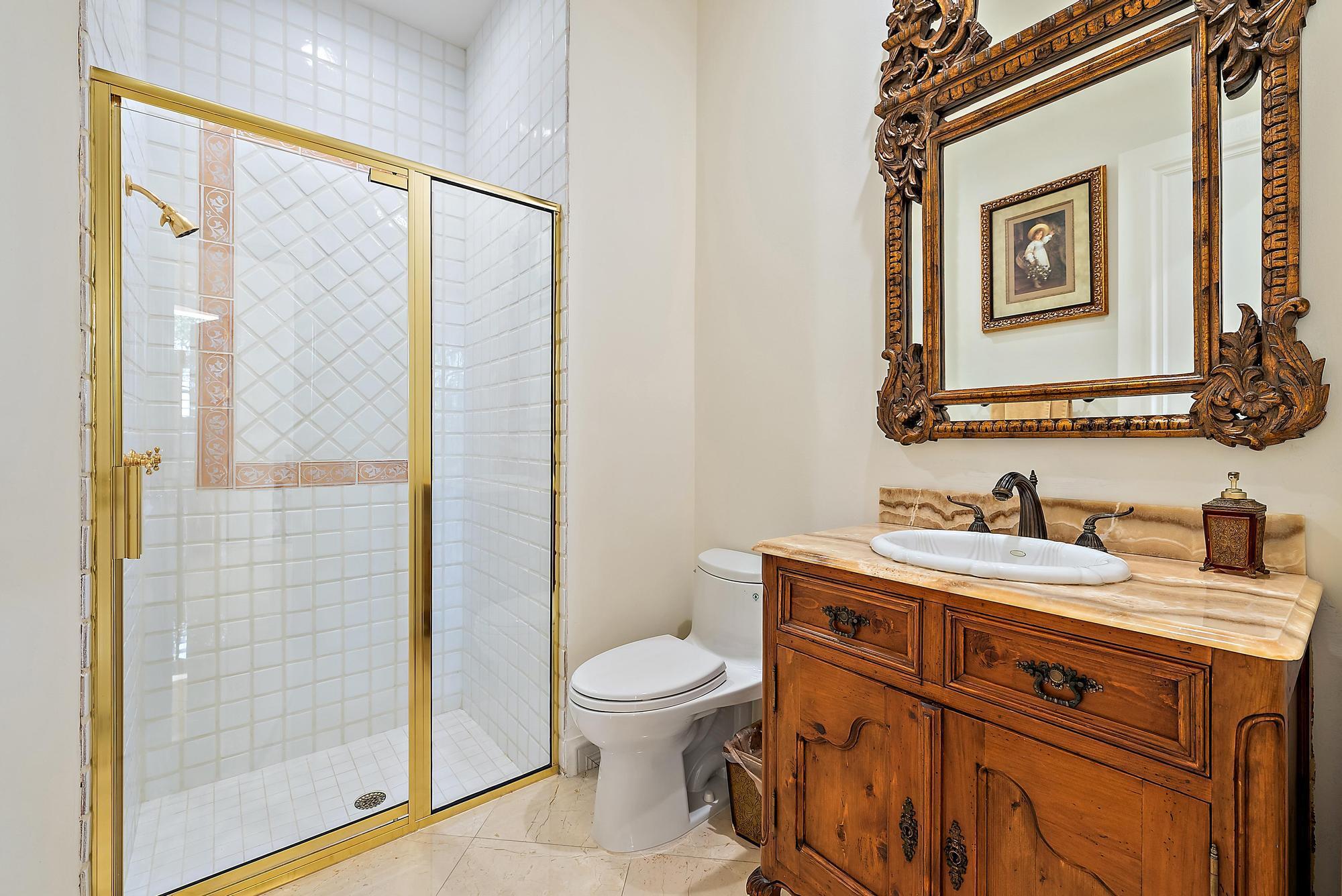 IBIS GOLF AND COUNTRY CLU - Residential