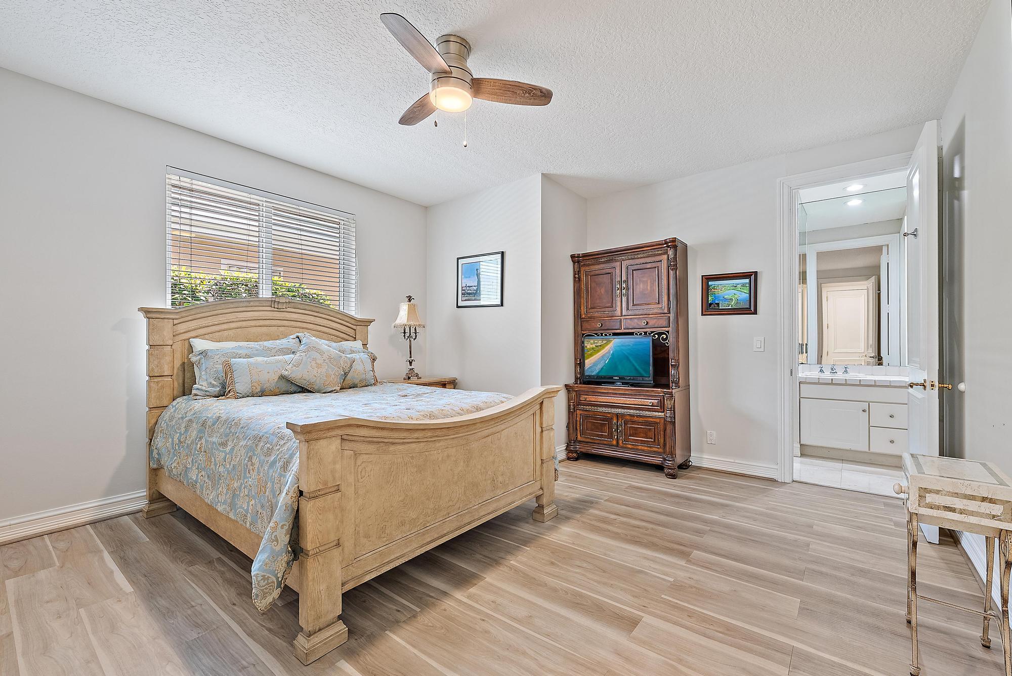 IBIS GOLF AND COUNTRY CLU - Residential