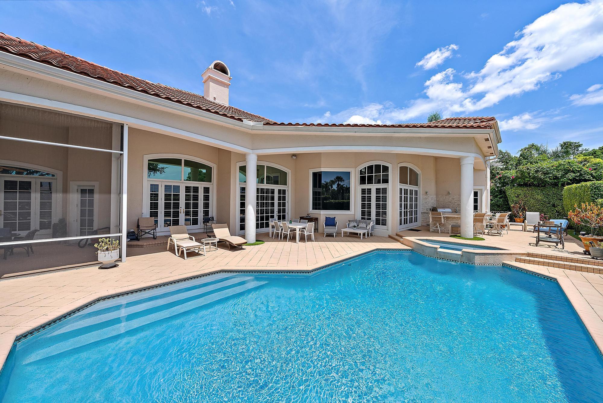 IBIS GOLF AND COUNTRY CLU - Residential