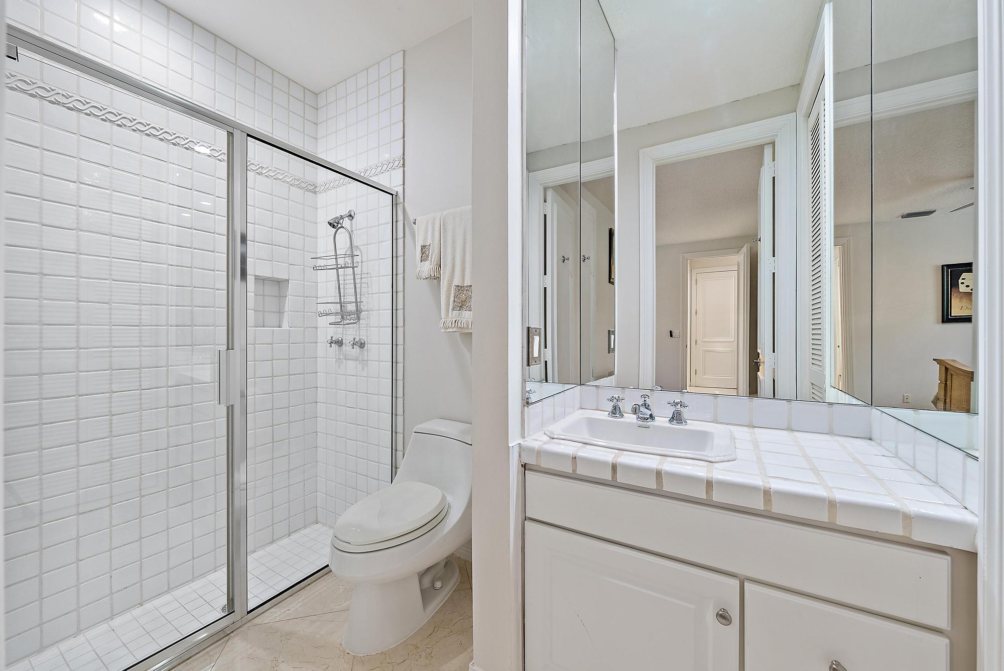 IBIS GOLF AND COUNTRY CLU - Residential