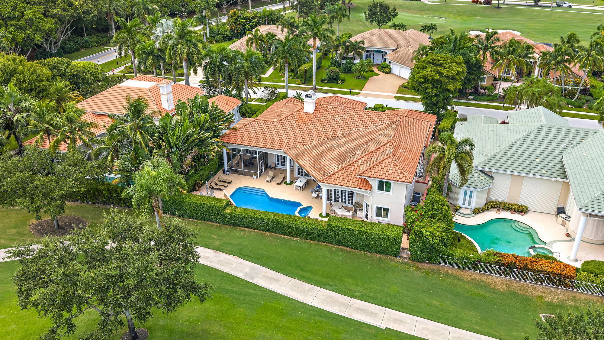 IBIS GOLF AND COUNTRY CLU - Residential