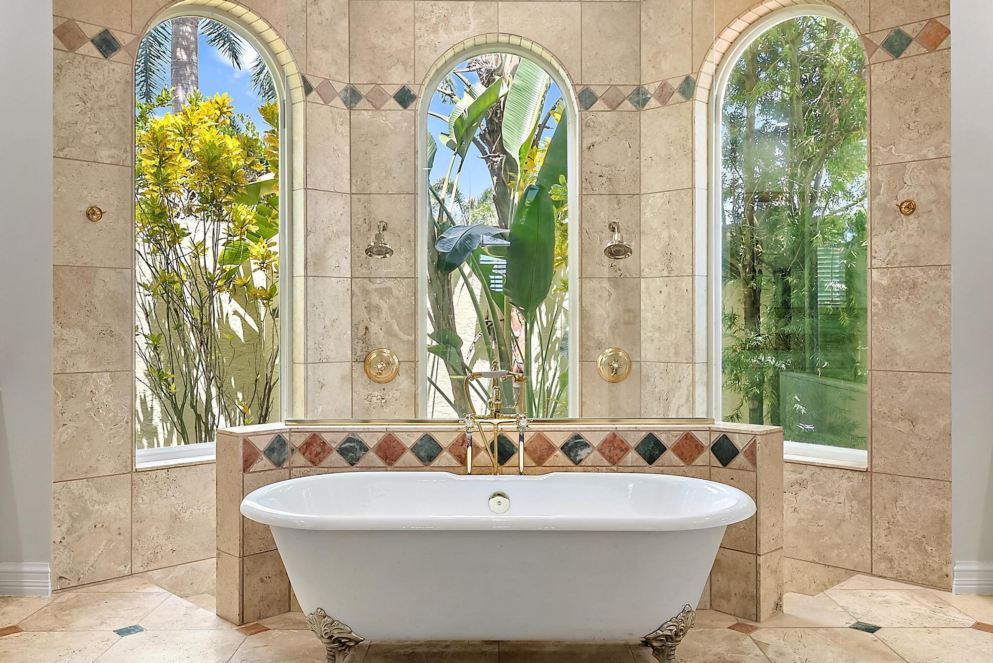 IBIS GOLF AND COUNTRY CLU - Residential