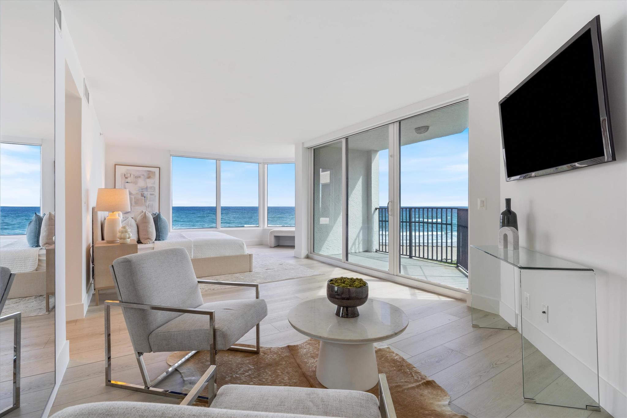 TOWNHOUSES OF HIGHLAND BE - Residential