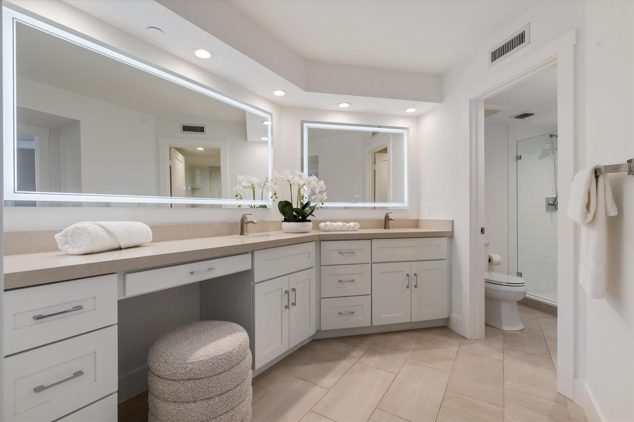 TOWNHOUSES OF HIGHLAND BE - Residential