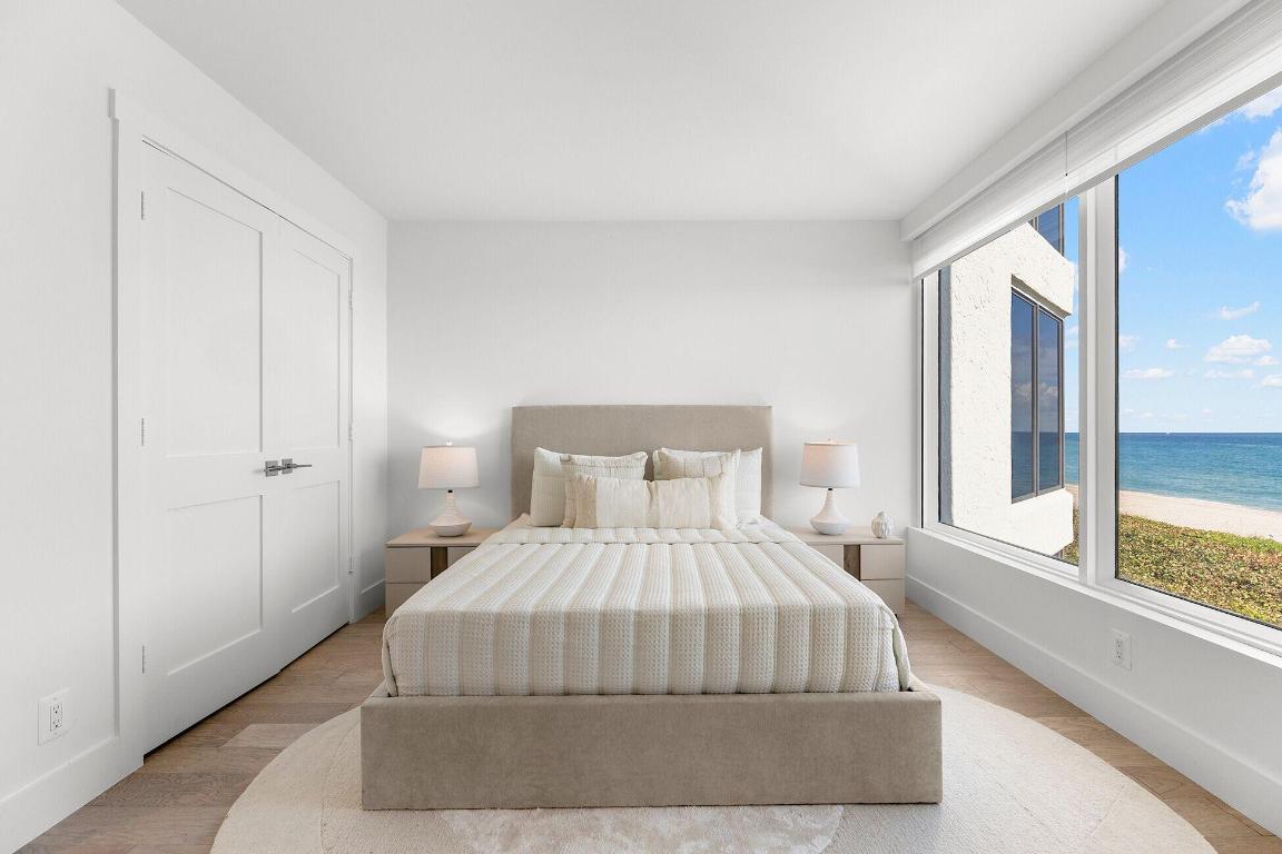 TOWNHOUSES OF HIGHLAND BEACH CONDO - Residential