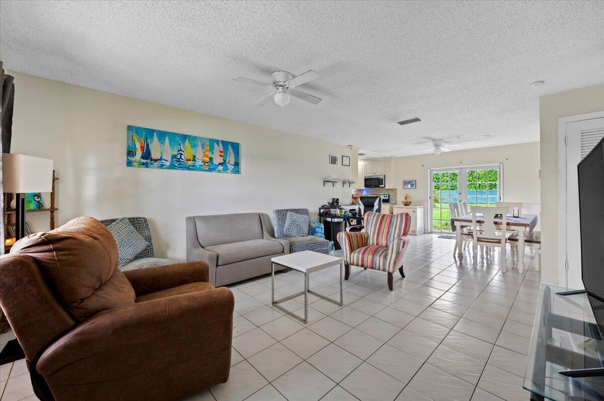 19309 Carolina Circle