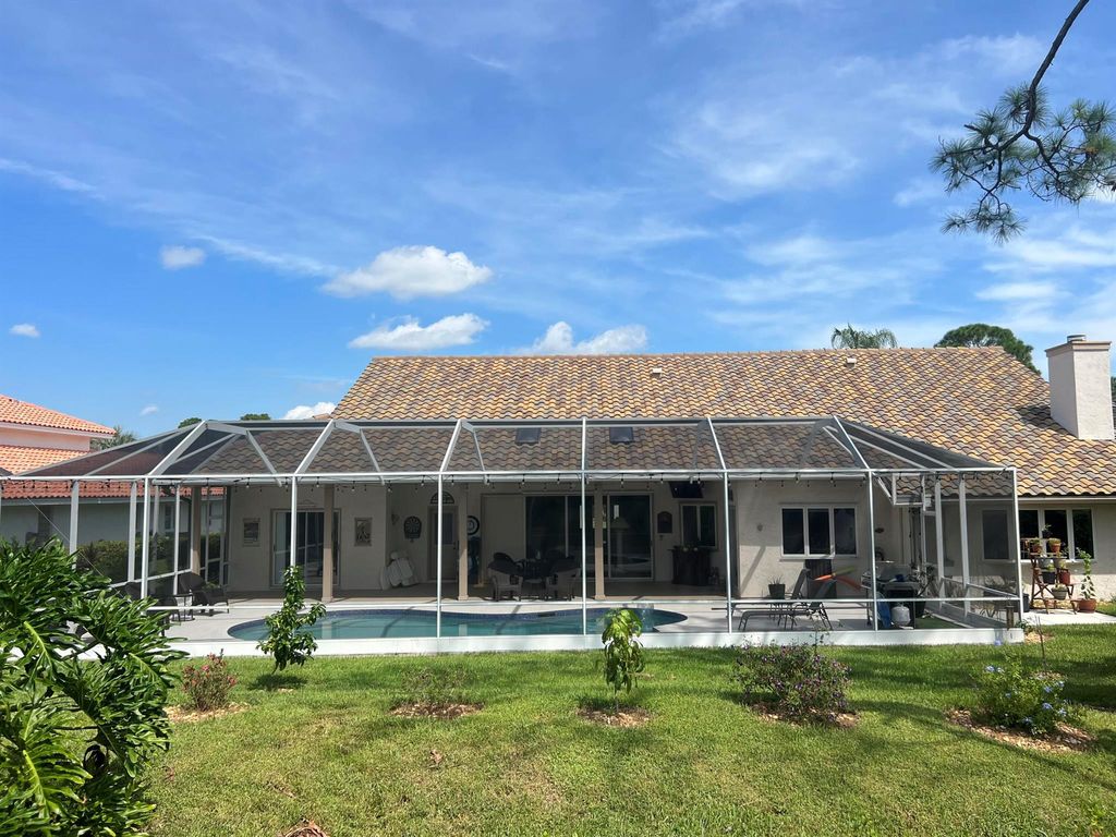 Photo of 1318 SW Cottonwood Cove, Port Saint Lucie, FL 34986 (MLS # R10921854)