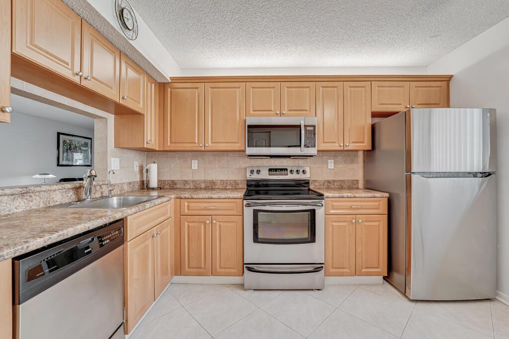 PEMBRIDGE B - Residential