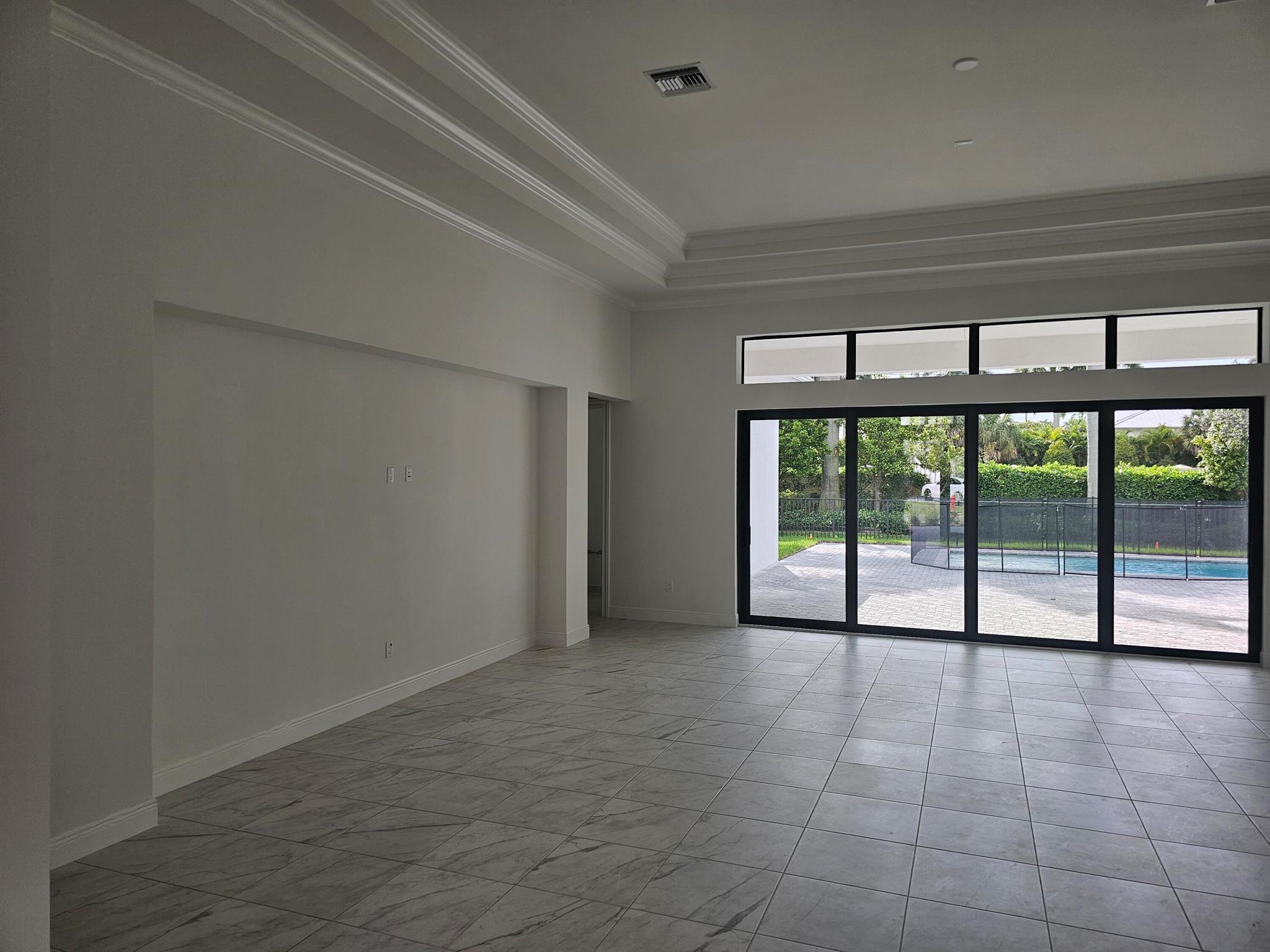 ROYAL PALM POLO PLAT - Residential