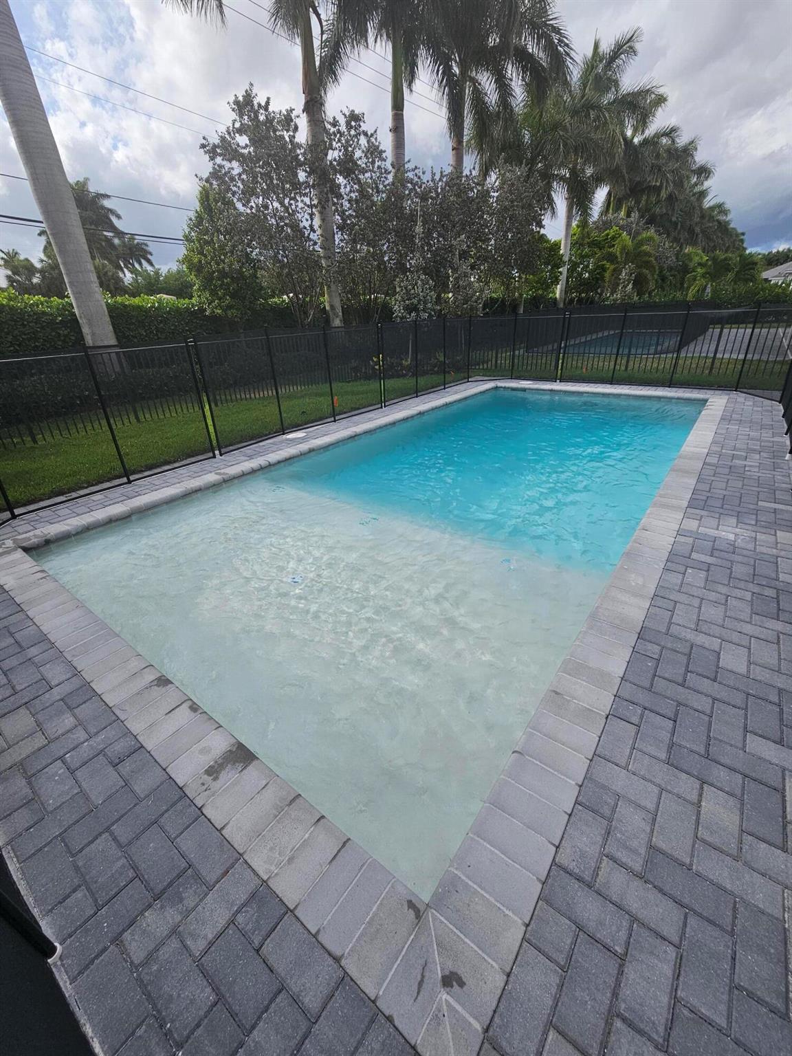 ROYAL PALM POLO PLAT - Residential