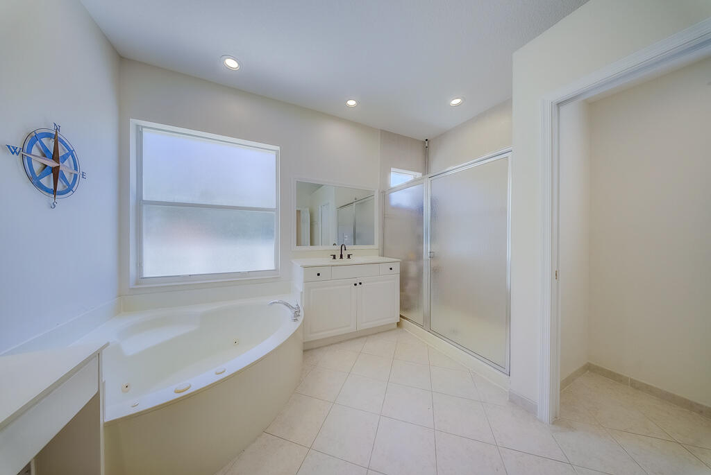 OLYMPIA 2 - Residential