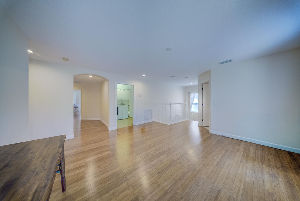 OLYMPIA 2 - Residential