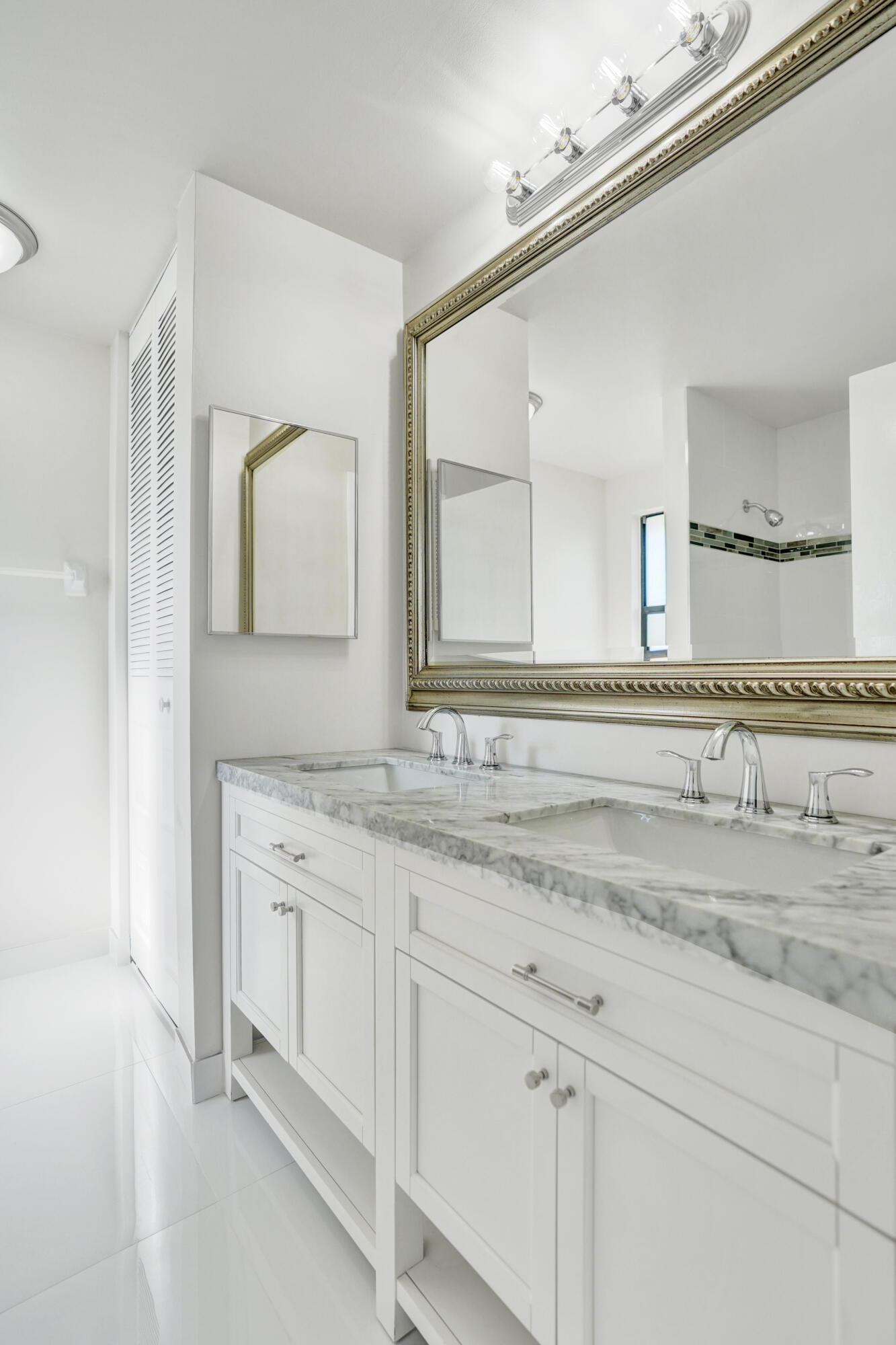 LE CHALET 4-A - Residential