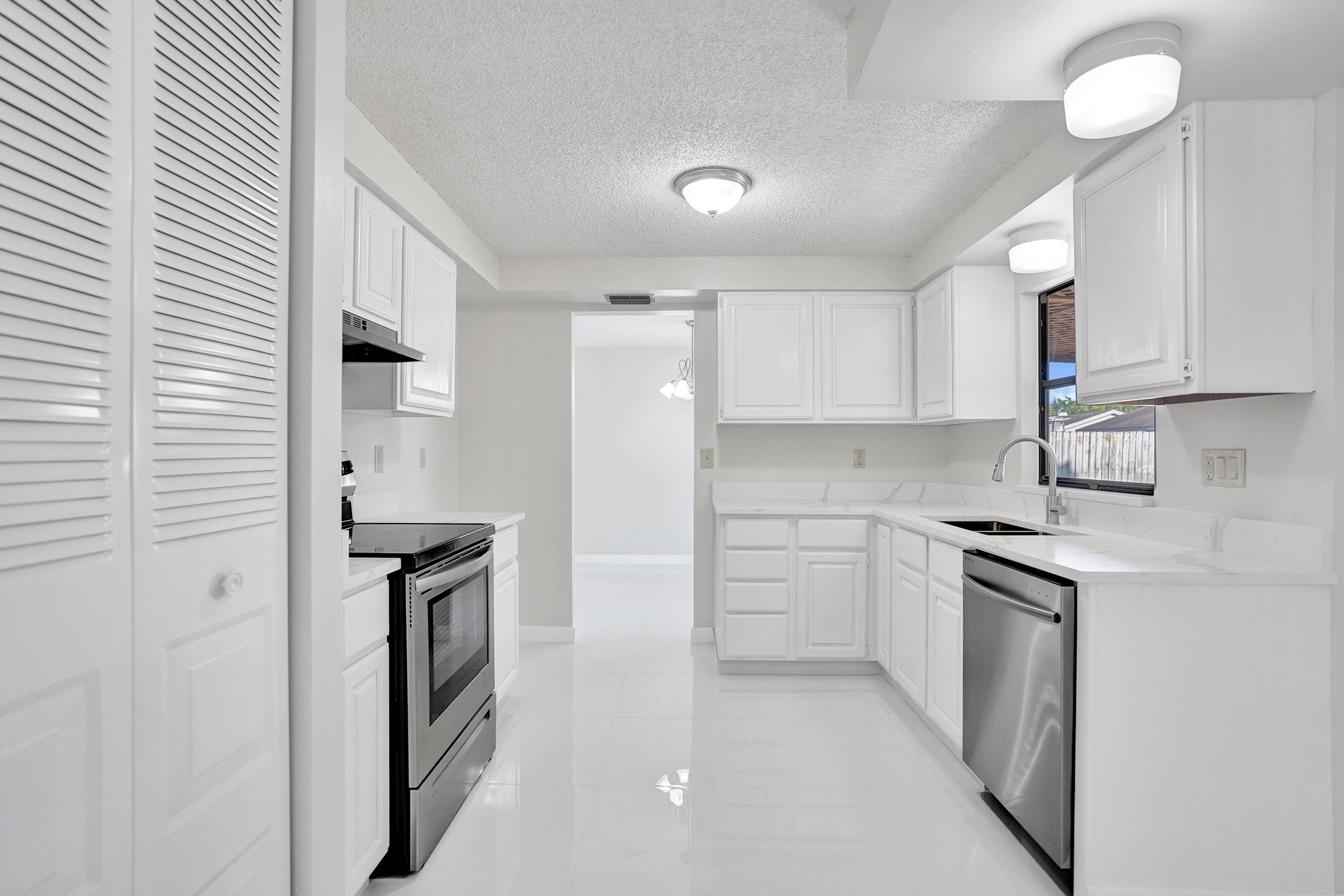 LE CHALET 4-A - Residential