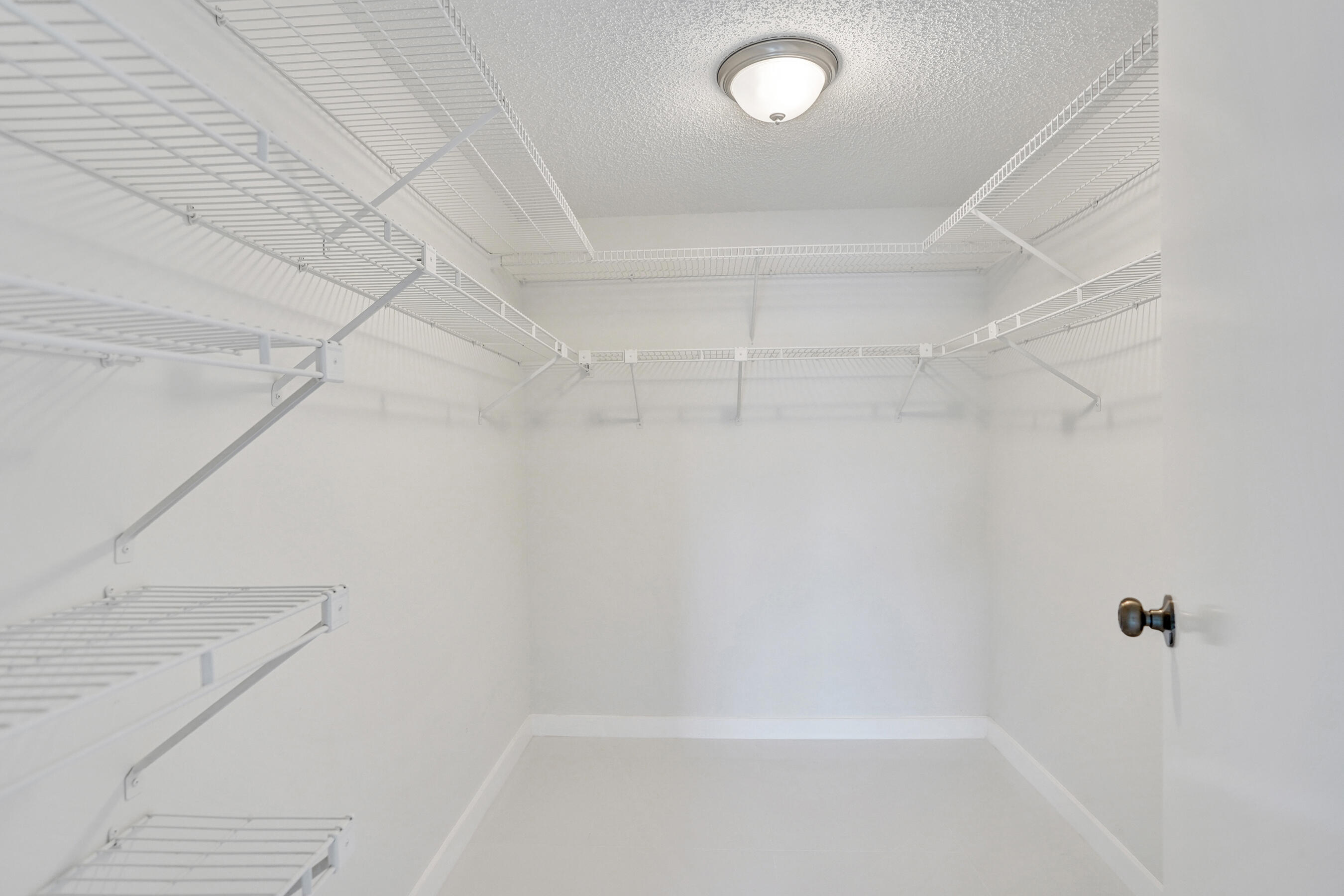 LE CHALET 4-A - Residential