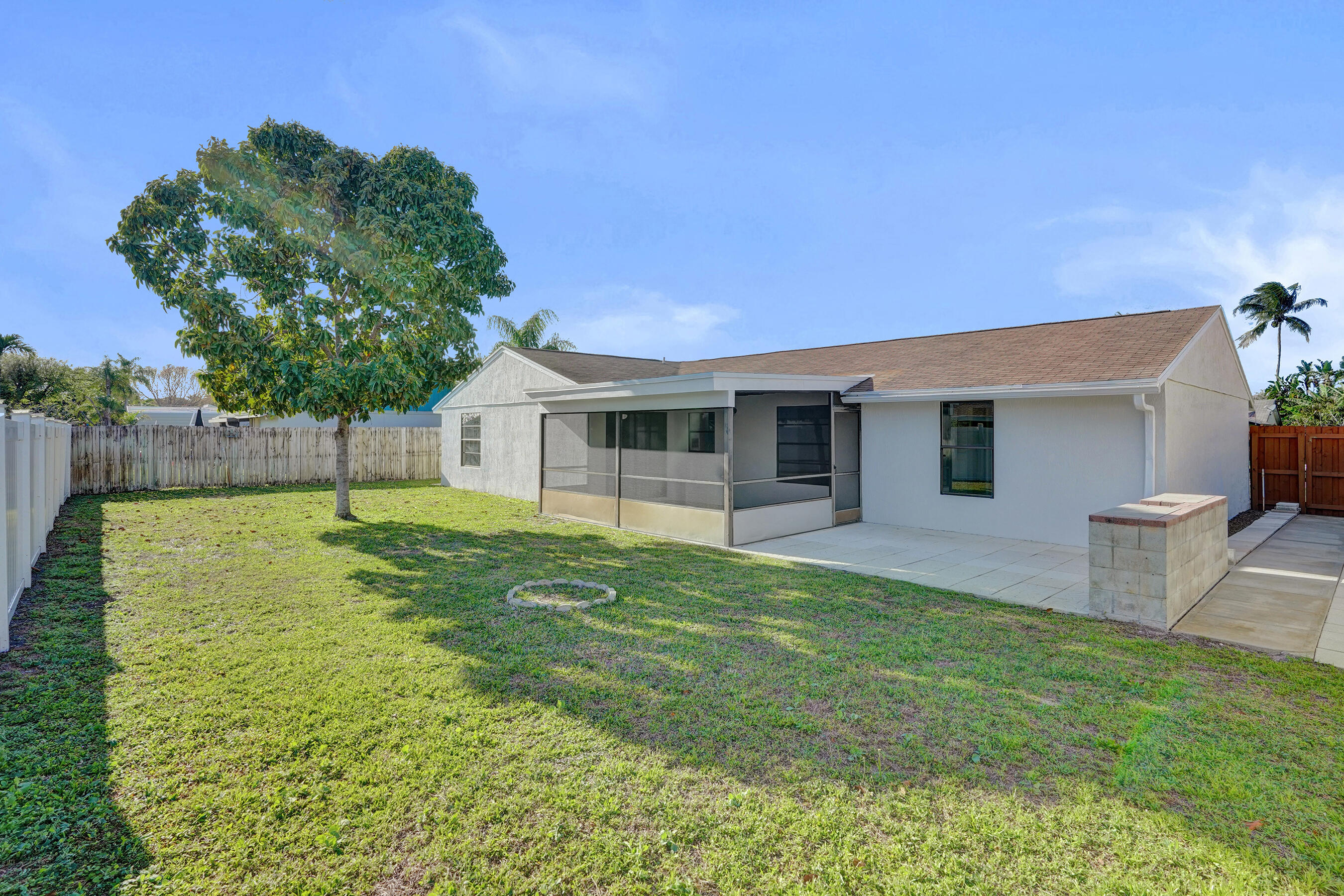 LE CHALET 4-A - Residential