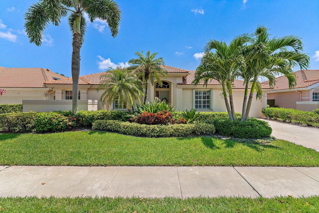 Photo of 273 Eagleton Estates Boulevard, Palm Beach Gardens, FL 33418 (MLS # R10914516)