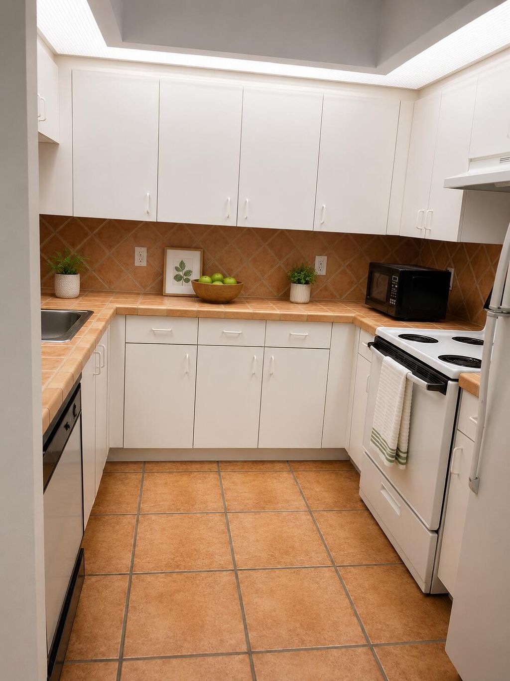 Photo of 13105 SW 16th Court #310L, Pembroke Pines, FL 33027 (MLS # B26056341)
