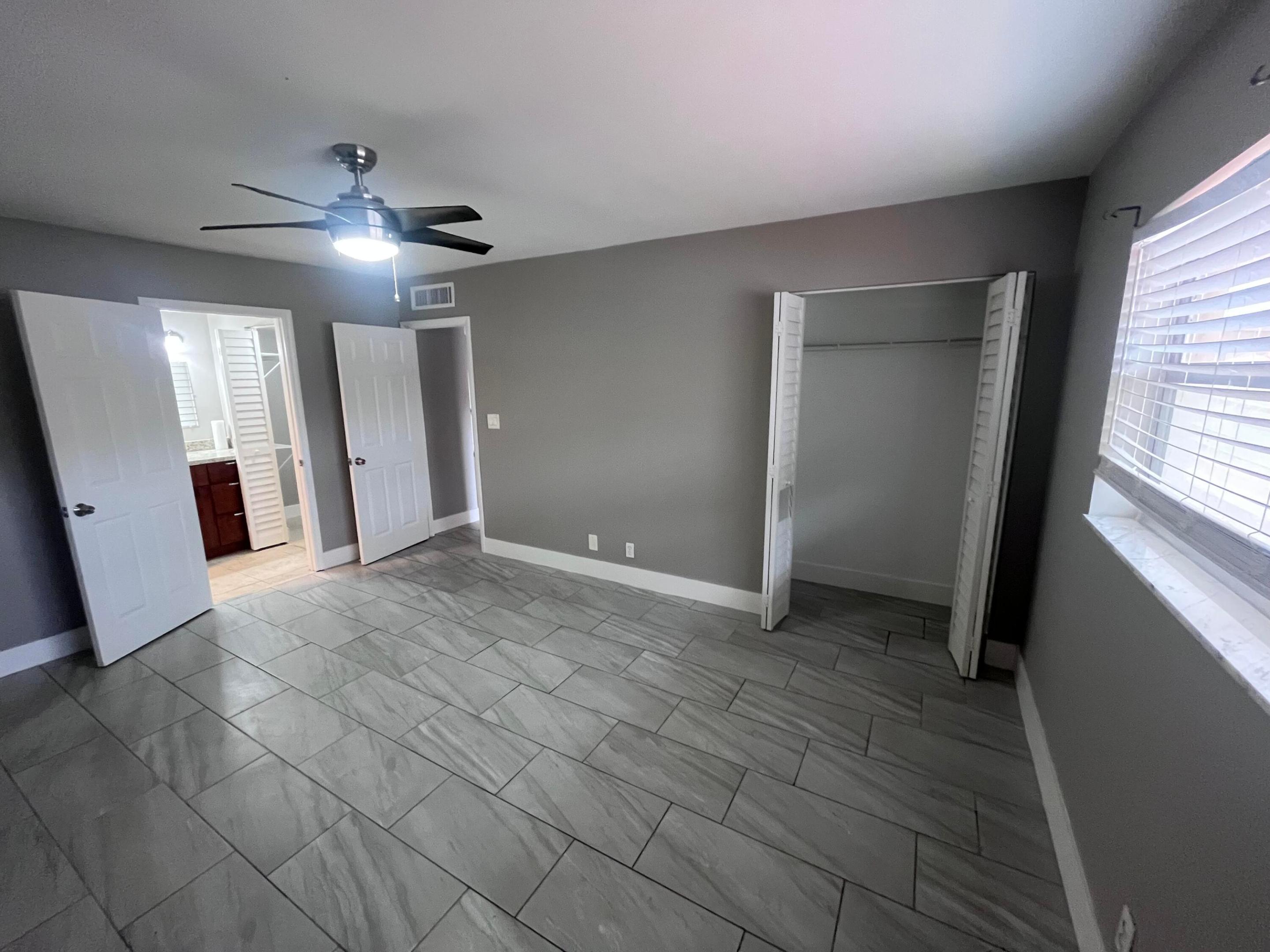 Falls of Inverrary - Residential