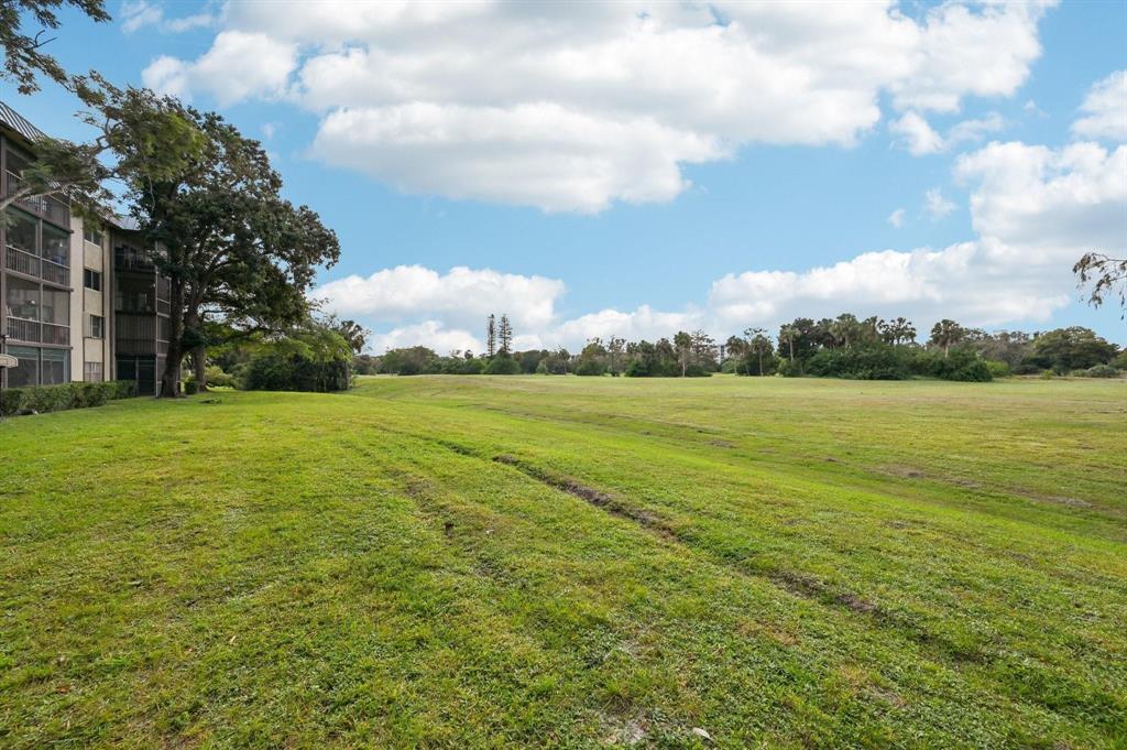 Falls of Inverrary - Residential