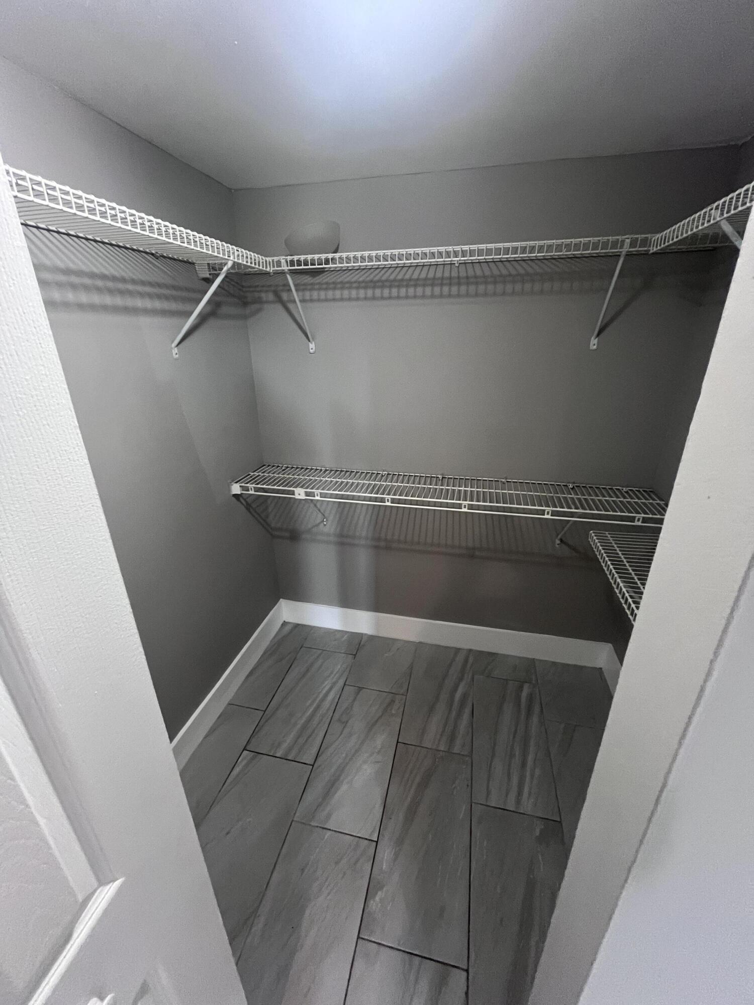 Falls of Inverrary - Residential