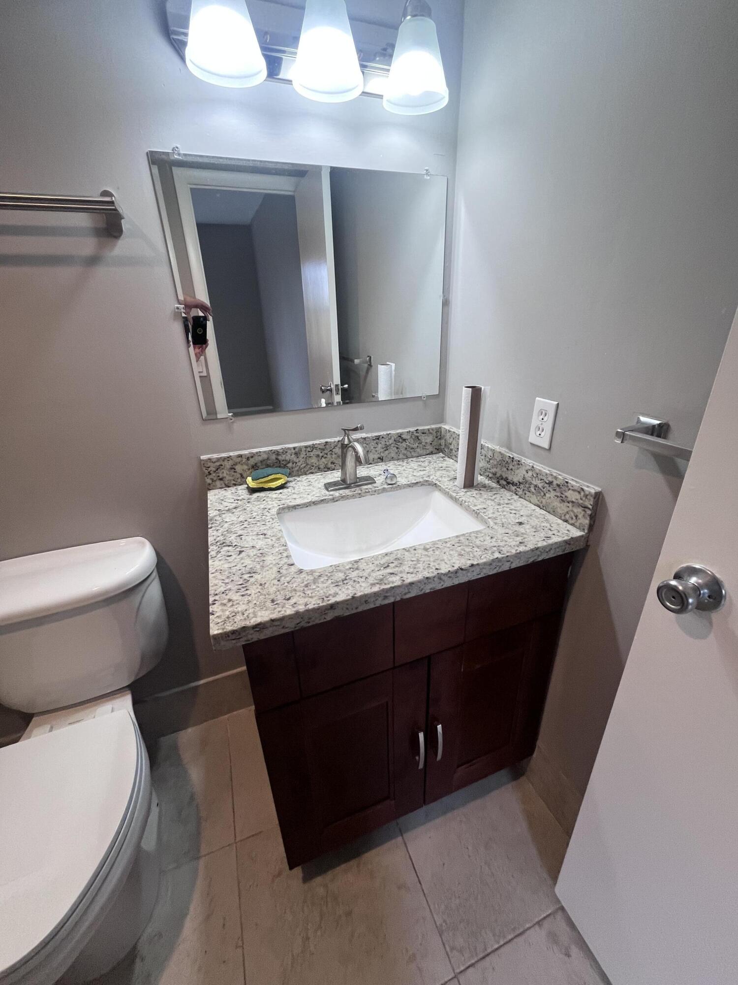 Falls of Inverrary - Residential