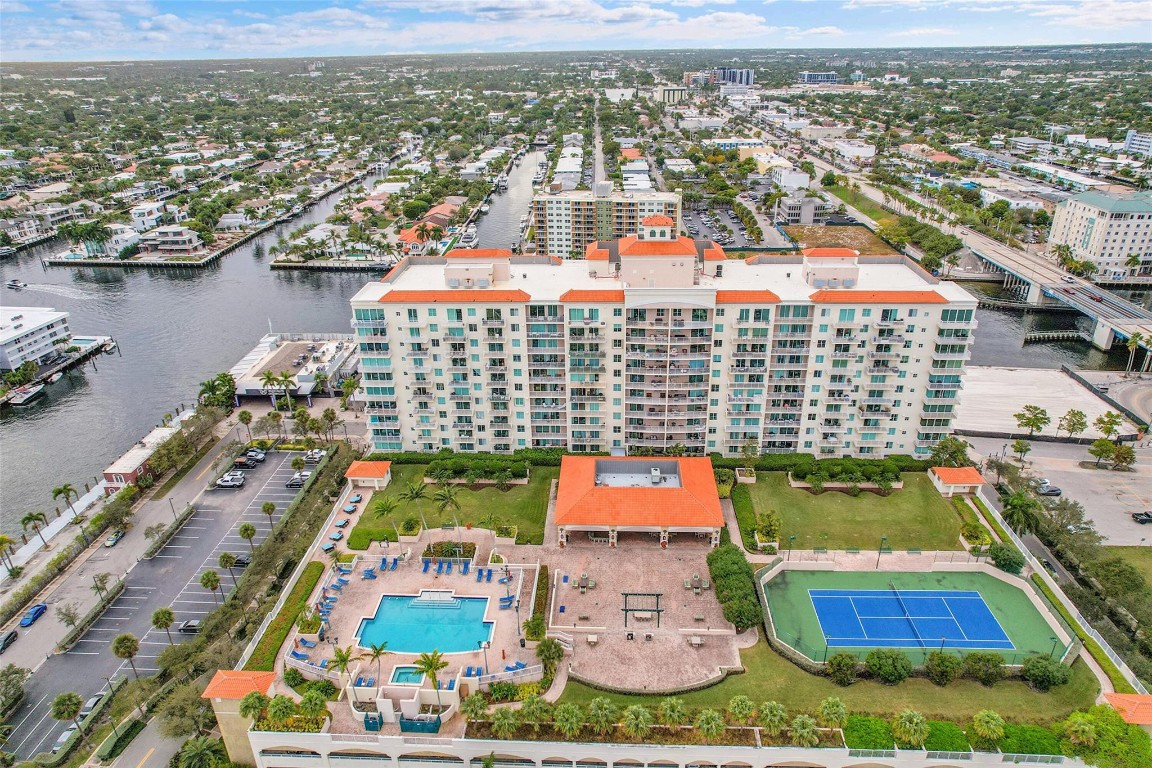 TIDES AT BRIDGESIDE - Residential