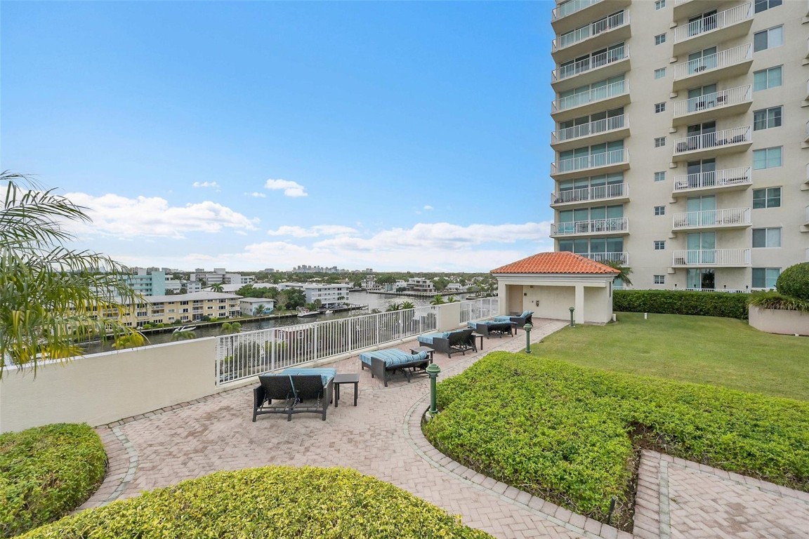 TIDES AT BRIDGESIDE - Residential