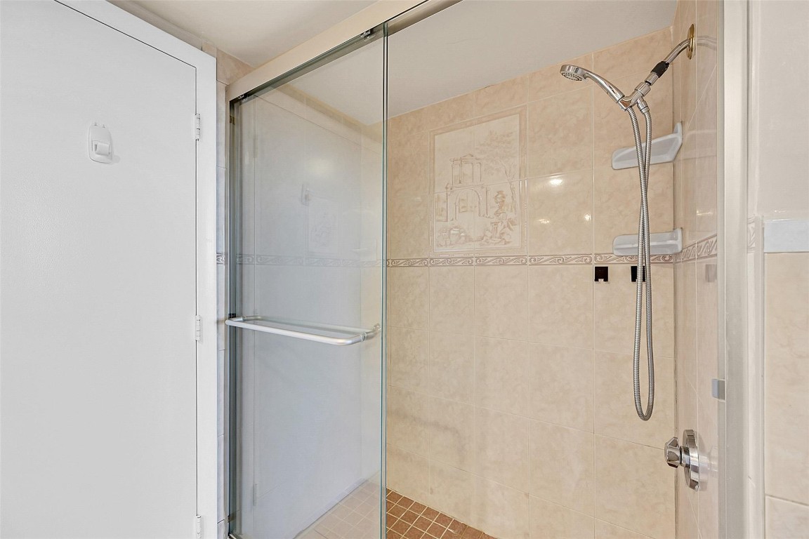 TIDES AT BRIDGESIDE - Residential