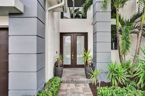 Tiny photo for 10514 N Lago Vista Circle, Parkland, FL 33076 (MLS # B26015873)