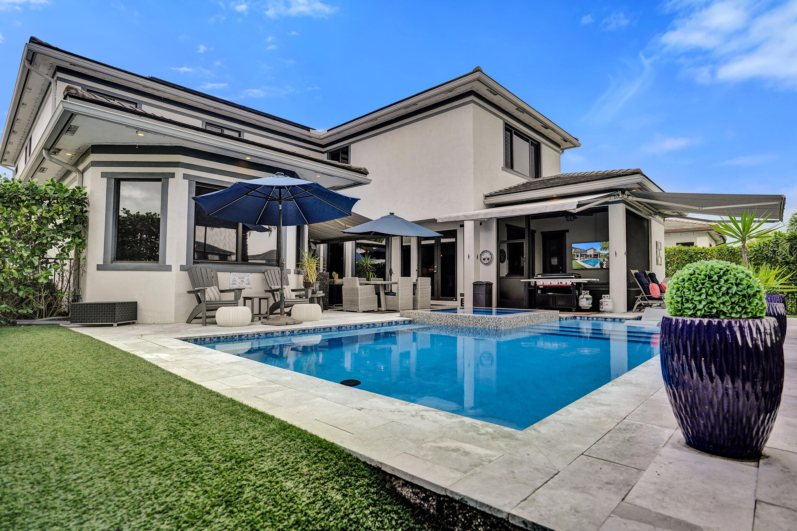 Cascata@Miralago - Residential