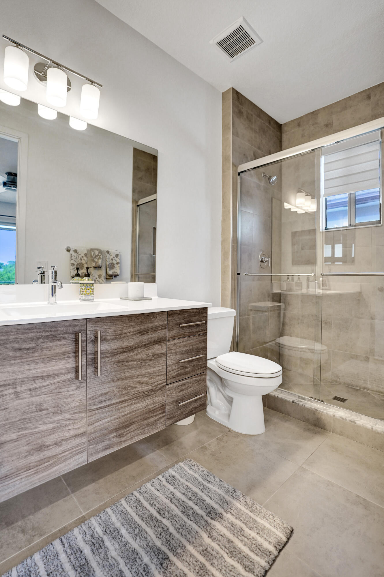 Cascata@Miralago - Residential