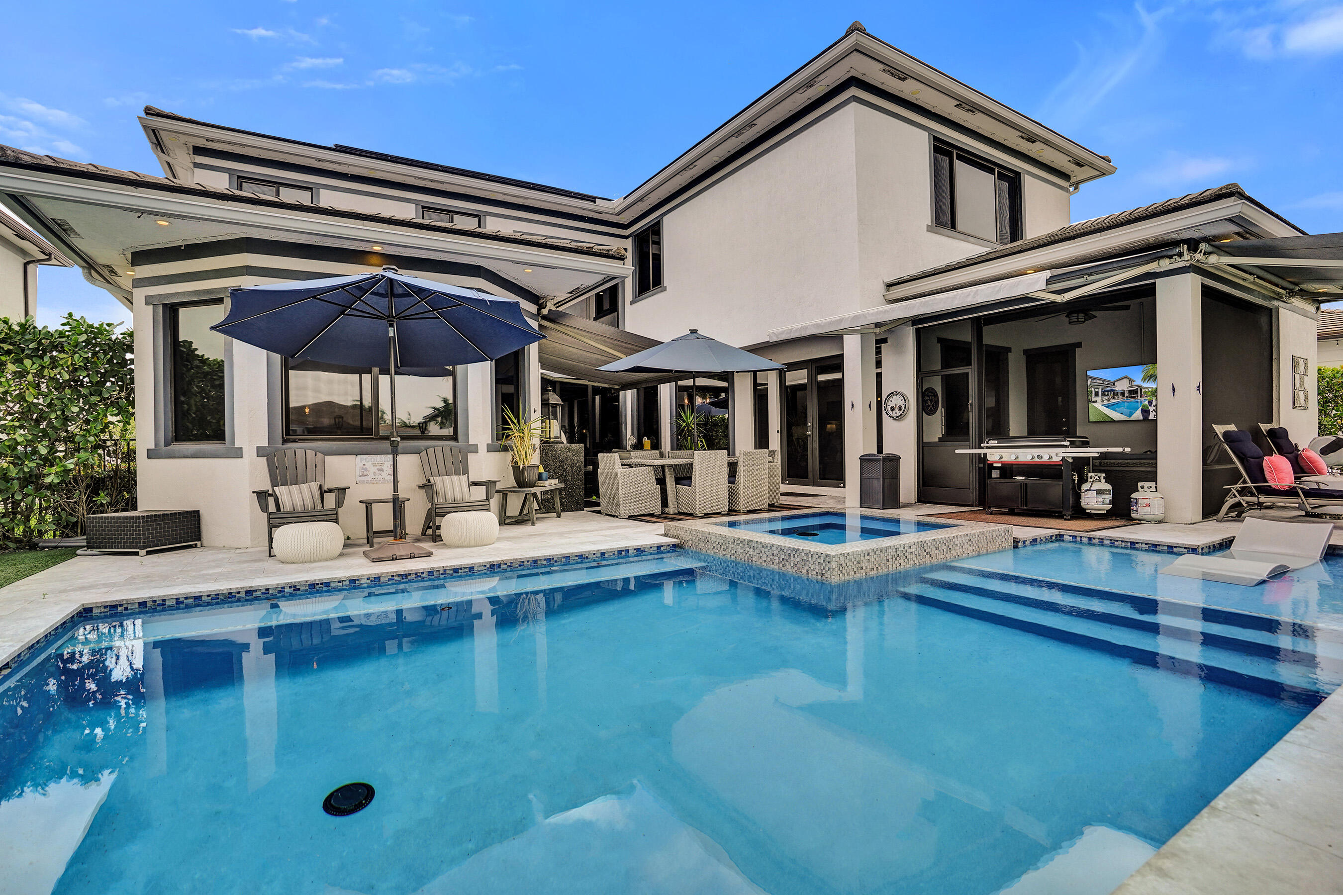 Cascata@Miralago - Residential