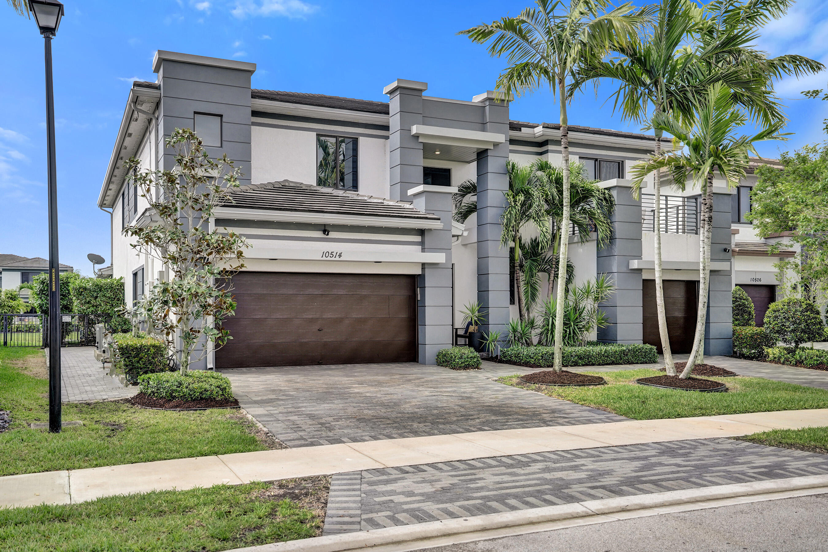 Cascata@Miralago - Residential