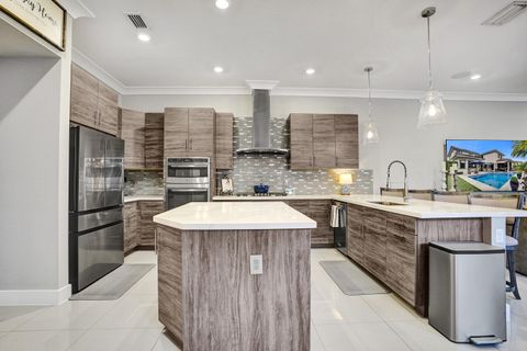 Tiny photo for 10514 N Lago Vista Circle, Parkland, FL 33076 (MLS # B26015873)