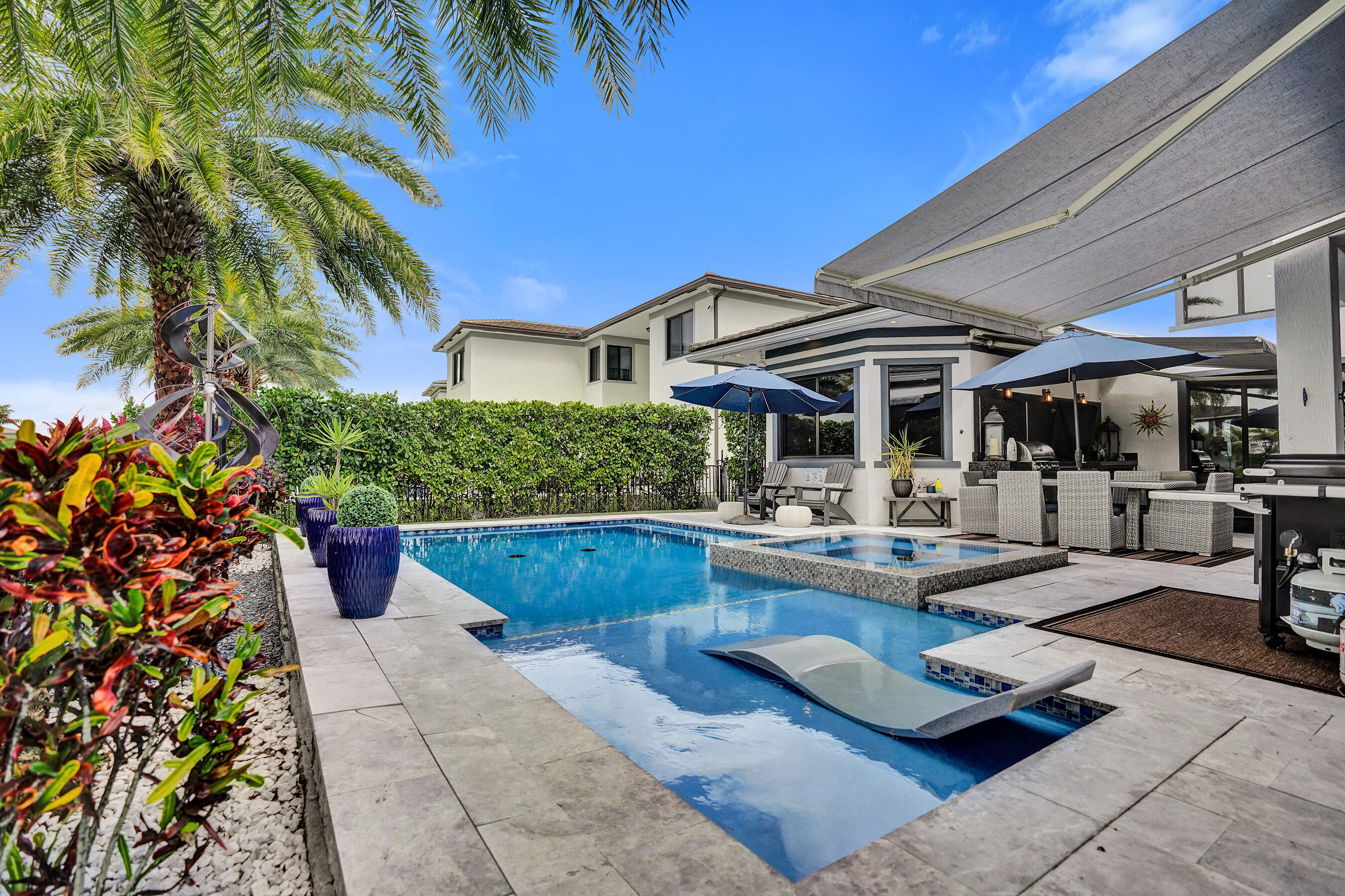 Cascata@Miralago - Residential