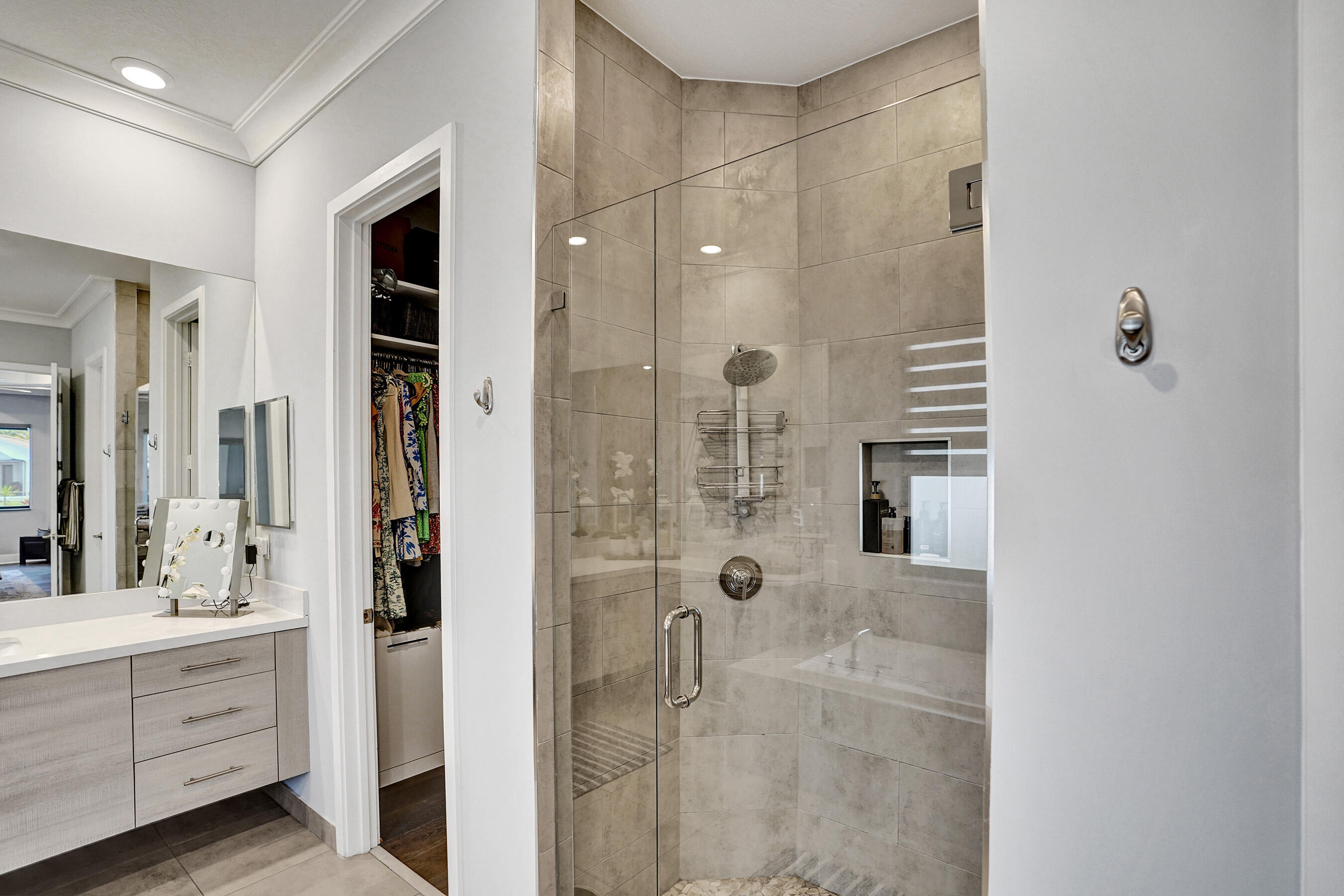 Cascata@Miralago - Residential